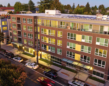 3220 California Ave Sw - Photo Thumbnail 2