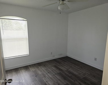 1250 Winding Meadows Road - Photo Thumbnail 14