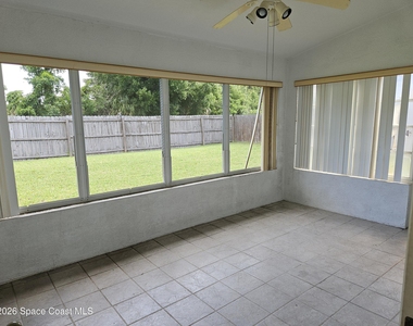 1250 Winding Meadows Road - Photo Thumbnail 10