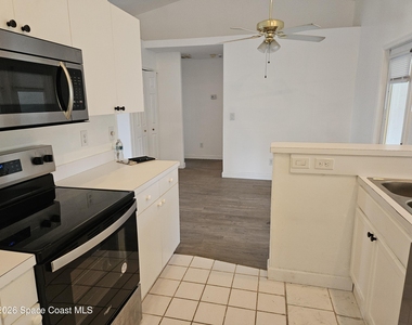 1250 Winding Meadows Road - Photo Thumbnail 16