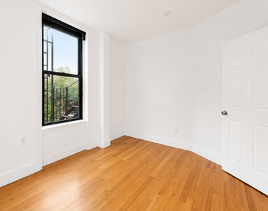 756 Marcy Avenue - Photo Thumbnail 4
