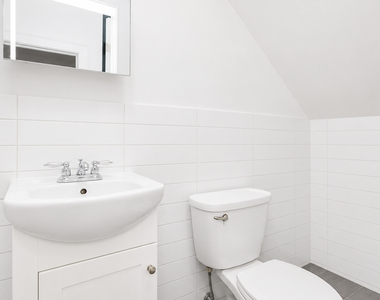 756 Marcy Avenue - Photo Thumbnail 11