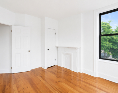 756 Marcy Avenue - Photo Thumbnail 2