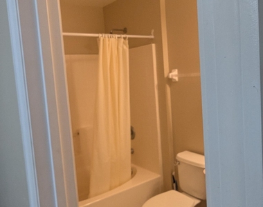 2630 Revolution Street N - Photo Thumbnail 4