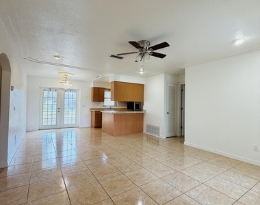 981 Palmer Street - Photo Thumbnail 1