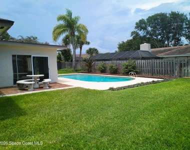 530 Rio Lane - Photo Thumbnail 24
