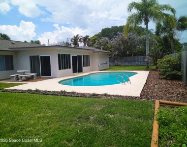 530 Rio Lane - Photo Thumbnail 23
