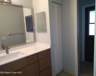 530 Rio Lane - Photo Thumbnail 11