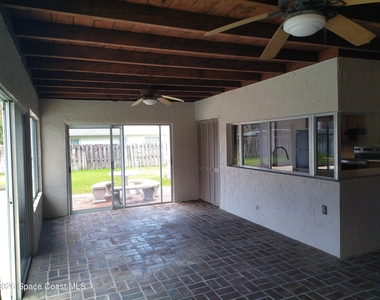 530 Rio Lane - Photo Thumbnail 19