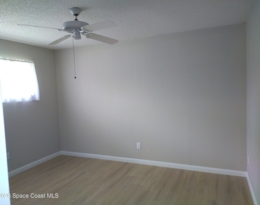 530 Rio Lane - Photo Thumbnail 16