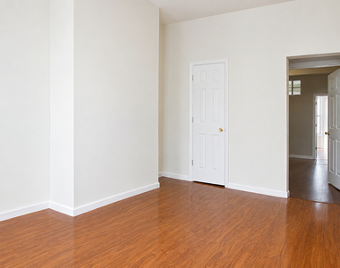 232 Covert Street - Photo Thumbnail 4