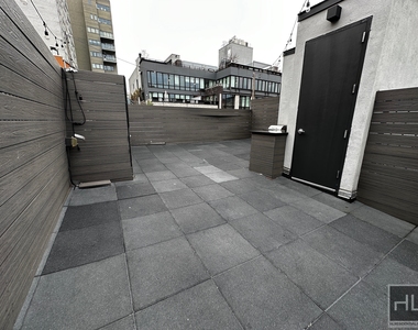 East 13 Street - Photo Thumbnail 6
