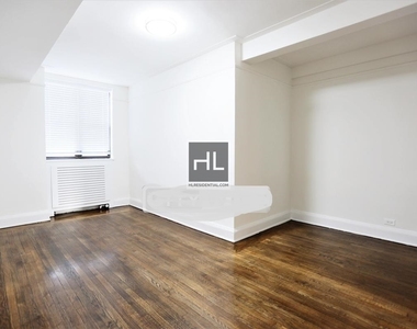 East 38 Street - Photo Thumbnail 1