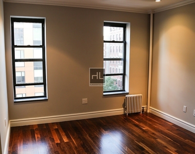 Lexington Ave. - Photo Thumbnail 2