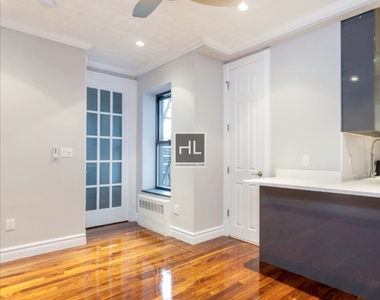 Lexington Ave. - Photo Thumbnail 1