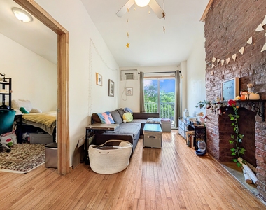822 Myrtle Avenue - Photo Thumbnail 1