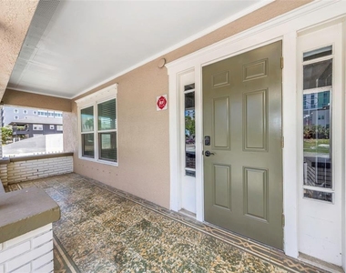 779 4th Avenue N - Photo Thumbnail 3