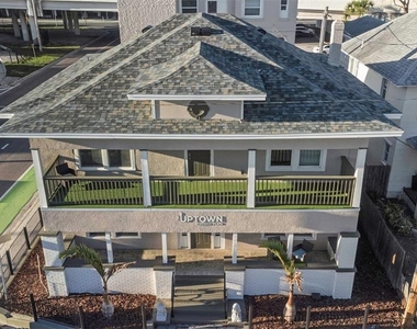 779 4th Avenue N - Photo Thumbnail 2