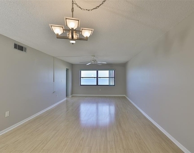 1270 Gulf Boulevard - Photo Thumbnail 8