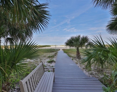 1270 Gulf Boulevard - Photo Thumbnail 33