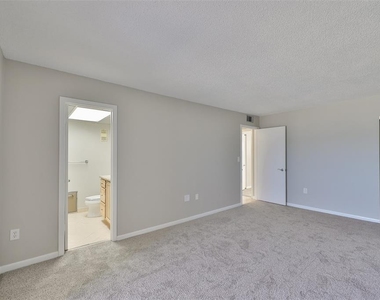 1270 Gulf Boulevard - Photo Thumbnail 18