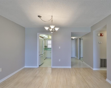1270 Gulf Boulevard - Photo Thumbnail 7