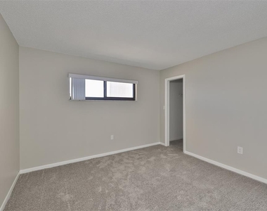1270 Gulf Boulevard - Photo Thumbnail 12