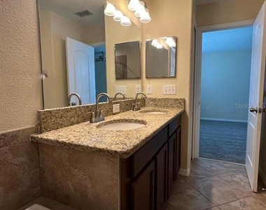 1142 Ballard Green Place - Photo Thumbnail 15
