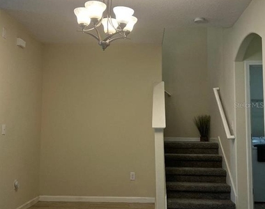 1142 Ballard Green Place - Photo Thumbnail 6