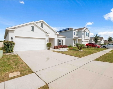 122 Inman Boulevard - Photo Thumbnail 3