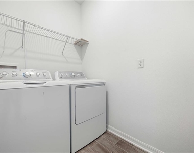 122 Inman Boulevard - Photo Thumbnail 25
