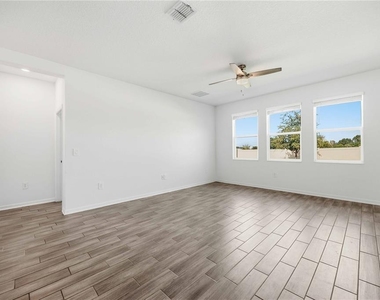 122 Inman Boulevard - Photo Thumbnail 14