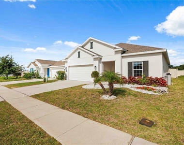 122 Inman Boulevard - Photo Thumbnail 1