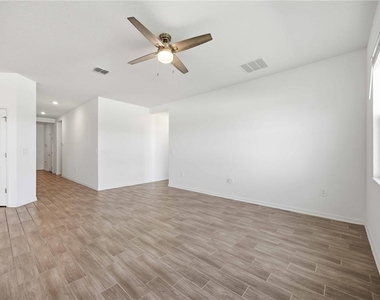 122 Inman Boulevard - Photo Thumbnail 13