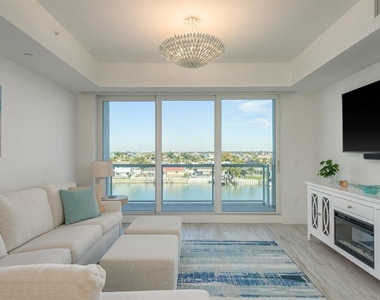 415 Island Way - Photo Thumbnail 3