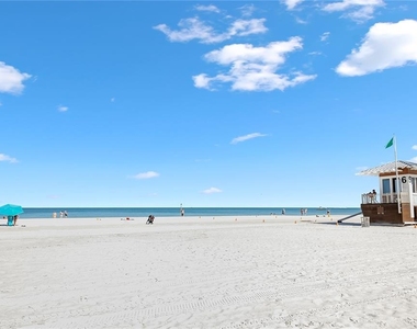 415 Island Way - Photo Thumbnail 41