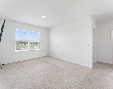 5038 Foxglove Circle - Photo Thumbnail 22