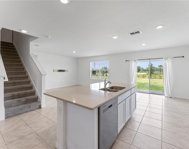 5038 Foxglove Circle - Photo Thumbnail 11