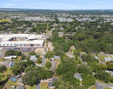 535 W Palmeden Drive - Photo Thumbnail 65