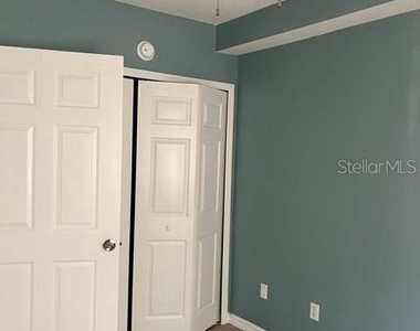 495 Las Cortes Lane - Photo Thumbnail 1