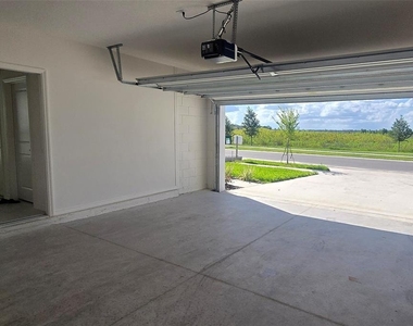 5539 Maddie Drive - Photo Thumbnail 6