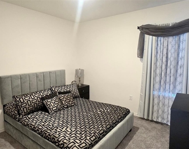 5539 Maddie Drive - Photo Thumbnail 21