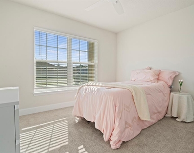 4224 Sagefield Drive - Photo Thumbnail 17
