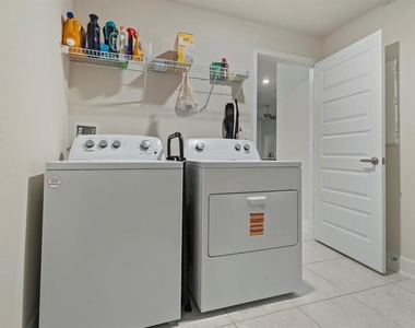 4224 Sagefield Drive - Photo Thumbnail 24