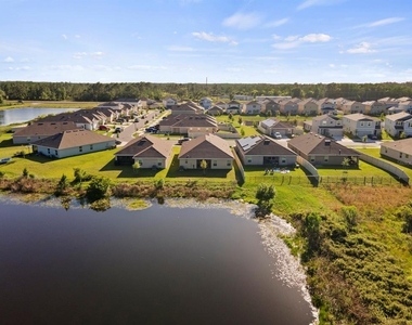 4224 Sagefield Drive - Photo Thumbnail 5