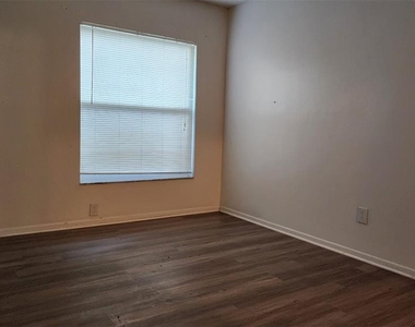 5436 E Michigan Street - Photo Thumbnail 12