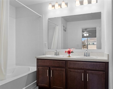 1857 Gold Crest Drive - Photo Thumbnail 25
