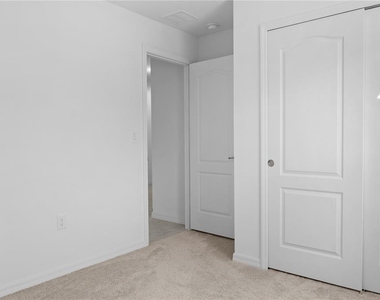 1857 Gold Crest Drive - Photo Thumbnail 7