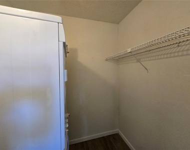 623 Midway Drive - Photo Thumbnail 15
