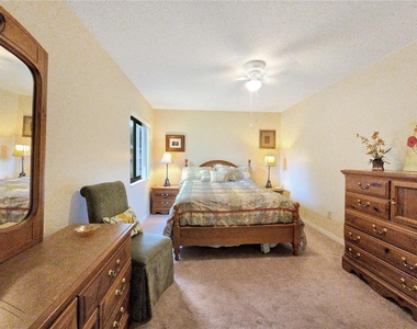 700 Midway Drive - Photo Thumbnail 10
